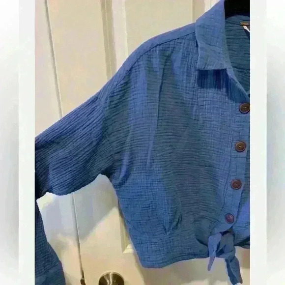 Free People Blue Sunseekers Tie Front Top - Picture 12 of 13